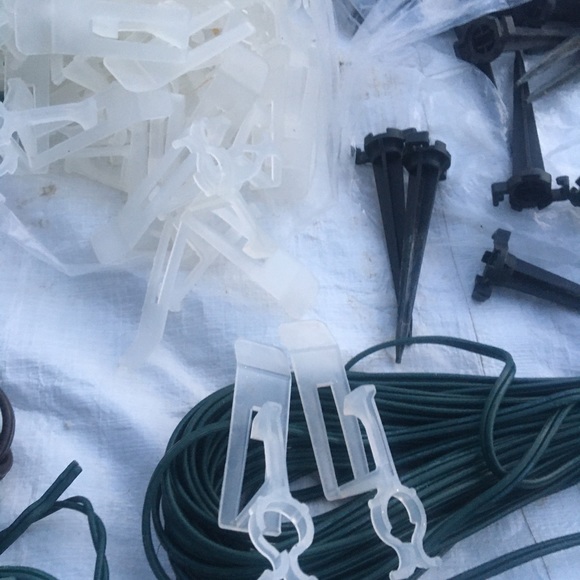 Christmas lights wiring attachment accessories